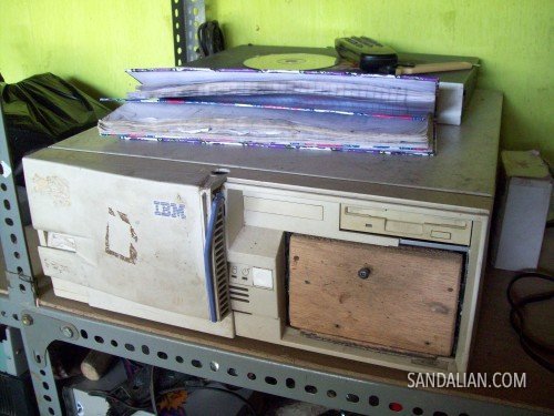 cool old CPU case
