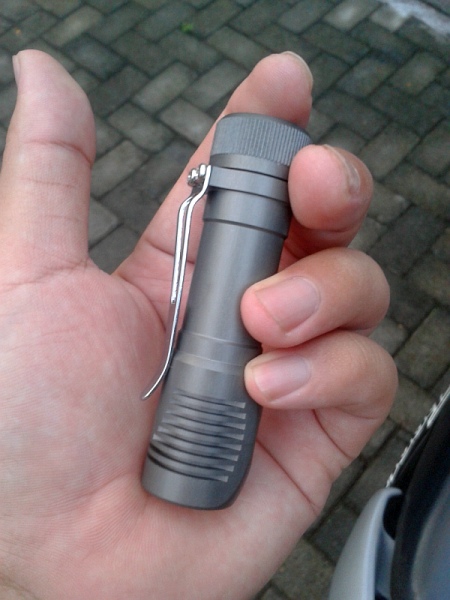 Zebralight SC51w in my hand